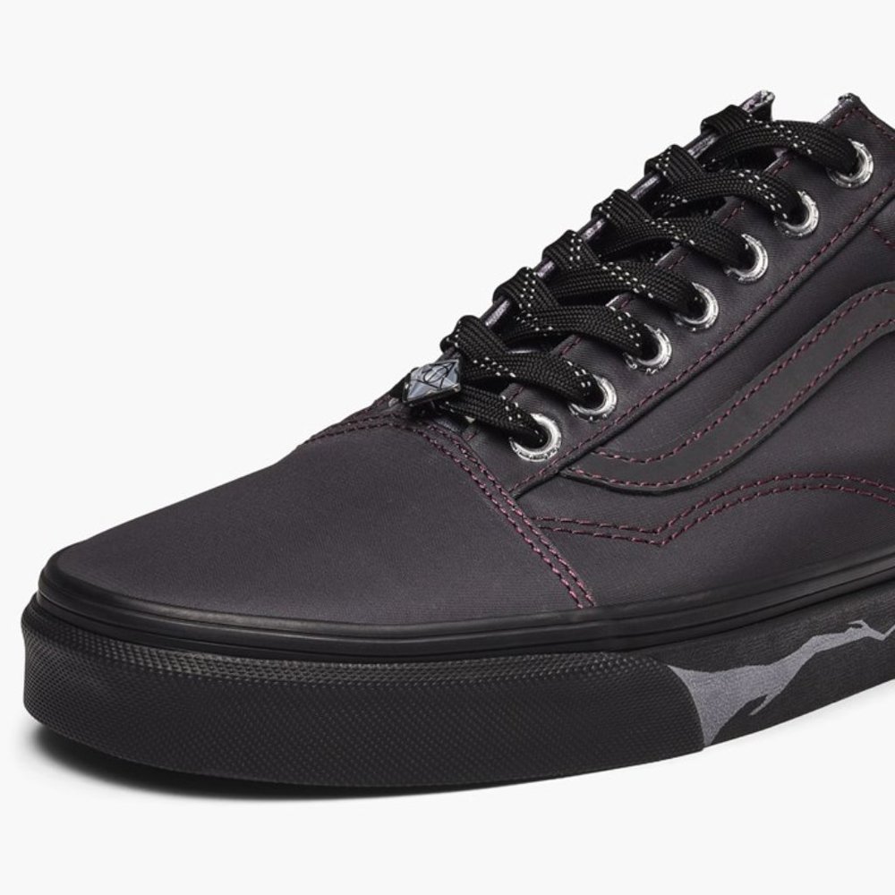 New! VANS x Harry Potter Old Skool Shoe Deathly Hallows - Picture 6 of 8
